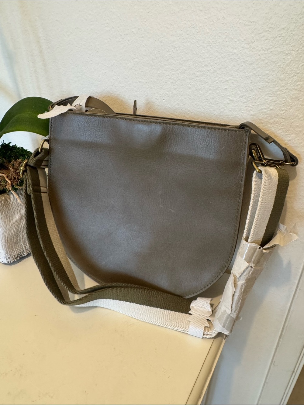 Madewell Women's Olive Gray Crossbody Saddle Genuine Leather Bag